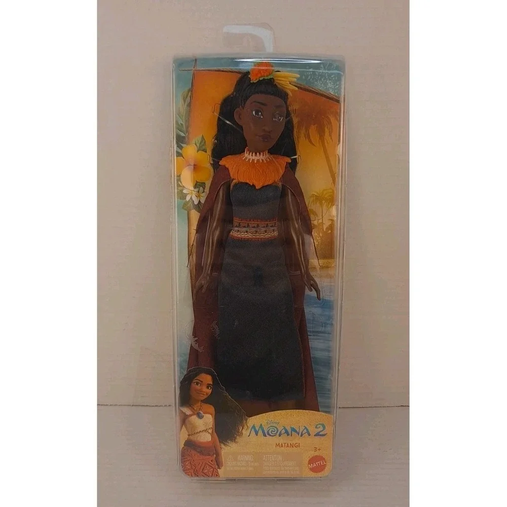 Disney Moana 2 Matangi Fashion Doll with 3‎ Accessories Removable Outfit w/ Cape
